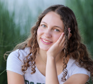 Miss Helene Headshot